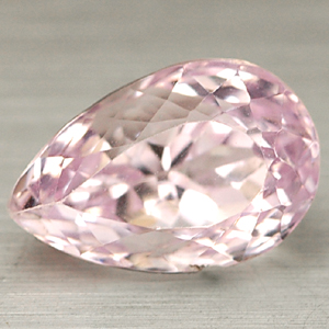 Edelstein Kunzit Tropfen Rosa Edelstein Kunzit Tropfen in rosa Farbe